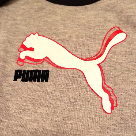 Two Puma onesies/bodysuits - Picture 5 of 6